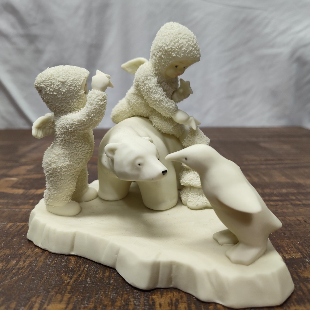 Snowbabies dept 56 figurines-Can I Help Too